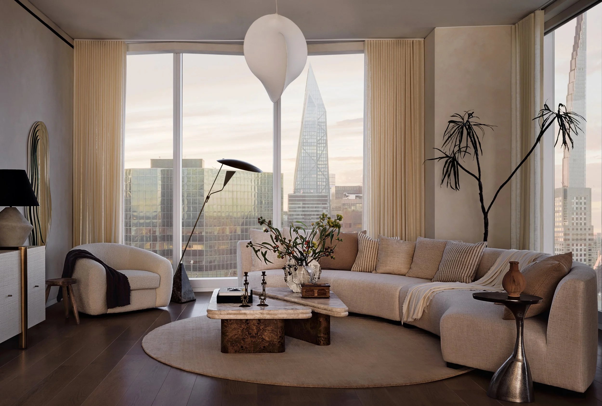  Interior Designer